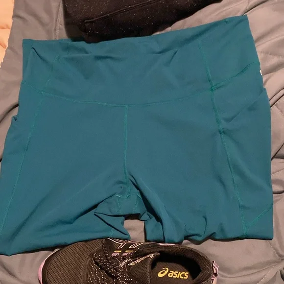 Fabletics Leggings - Picture 4 of 5